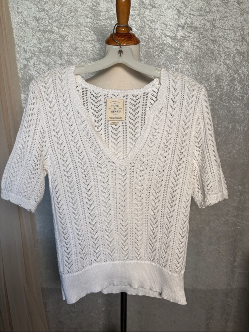 Hope & Henry Cotton  V‑Neck Short Sleeve knit Sweater Size